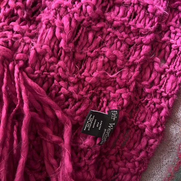 Scarf Bundle - Picture 4 of 6